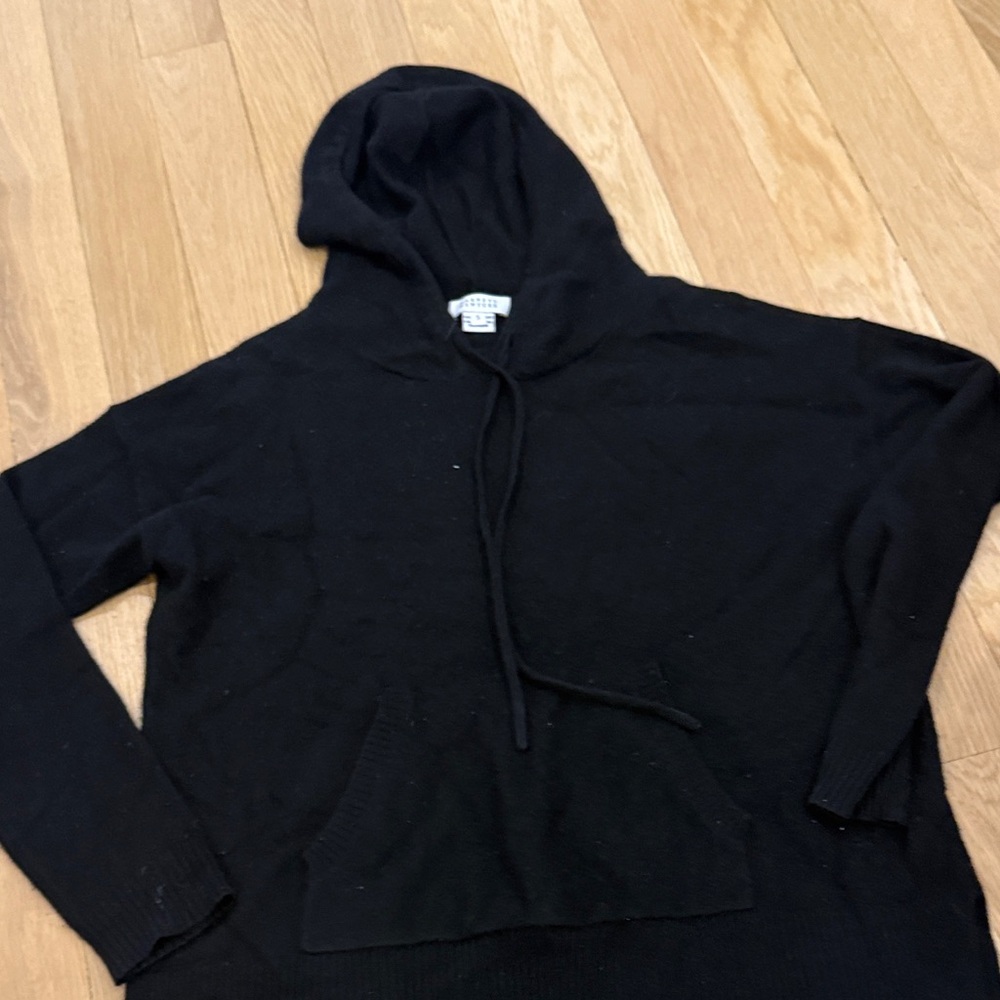 Black cashmere Hoodie Sweater